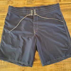 Birdwell board shorts mens size 38